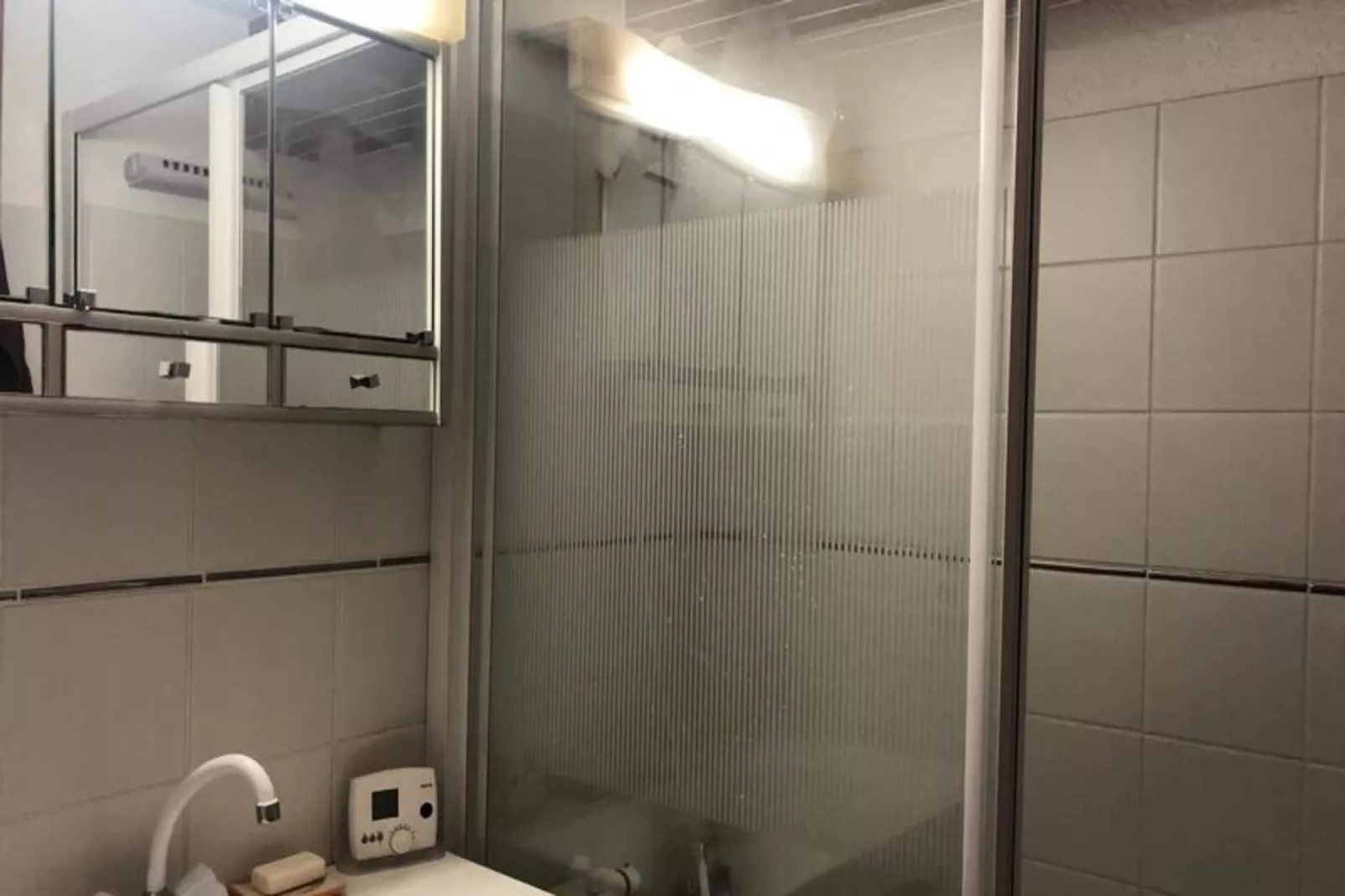 Résidence Les Sorbiers-Salle de bain