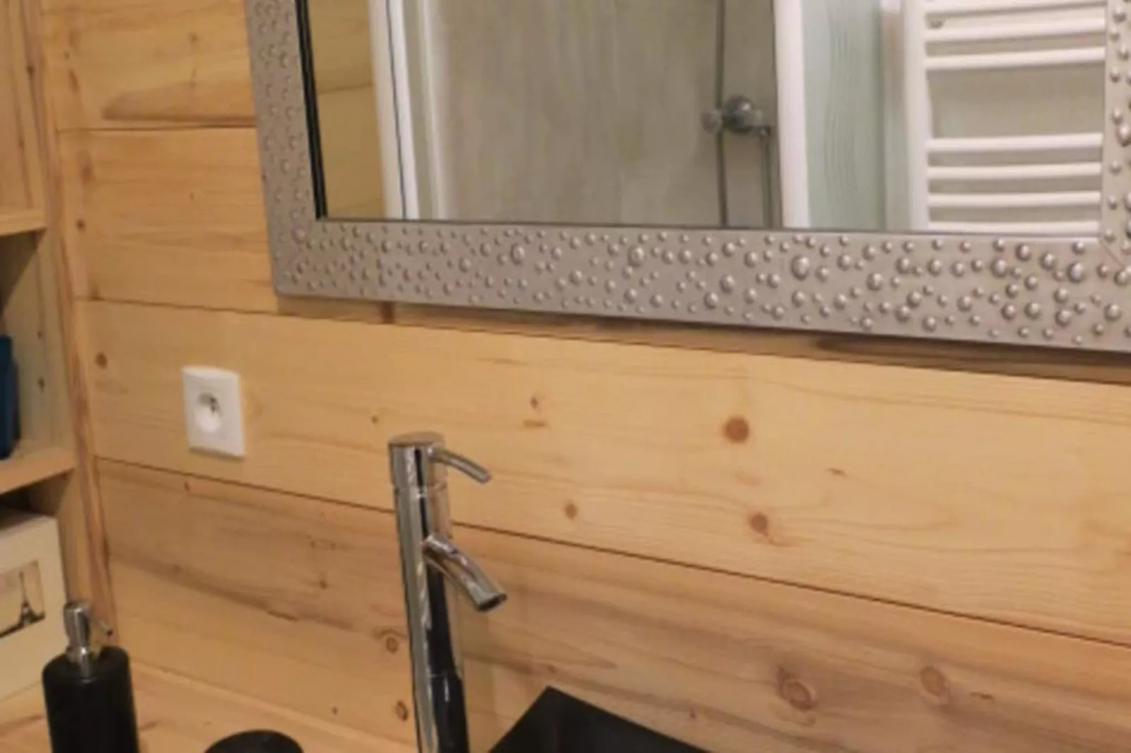 Résidence Les Balcons De Chatel-Bedroom