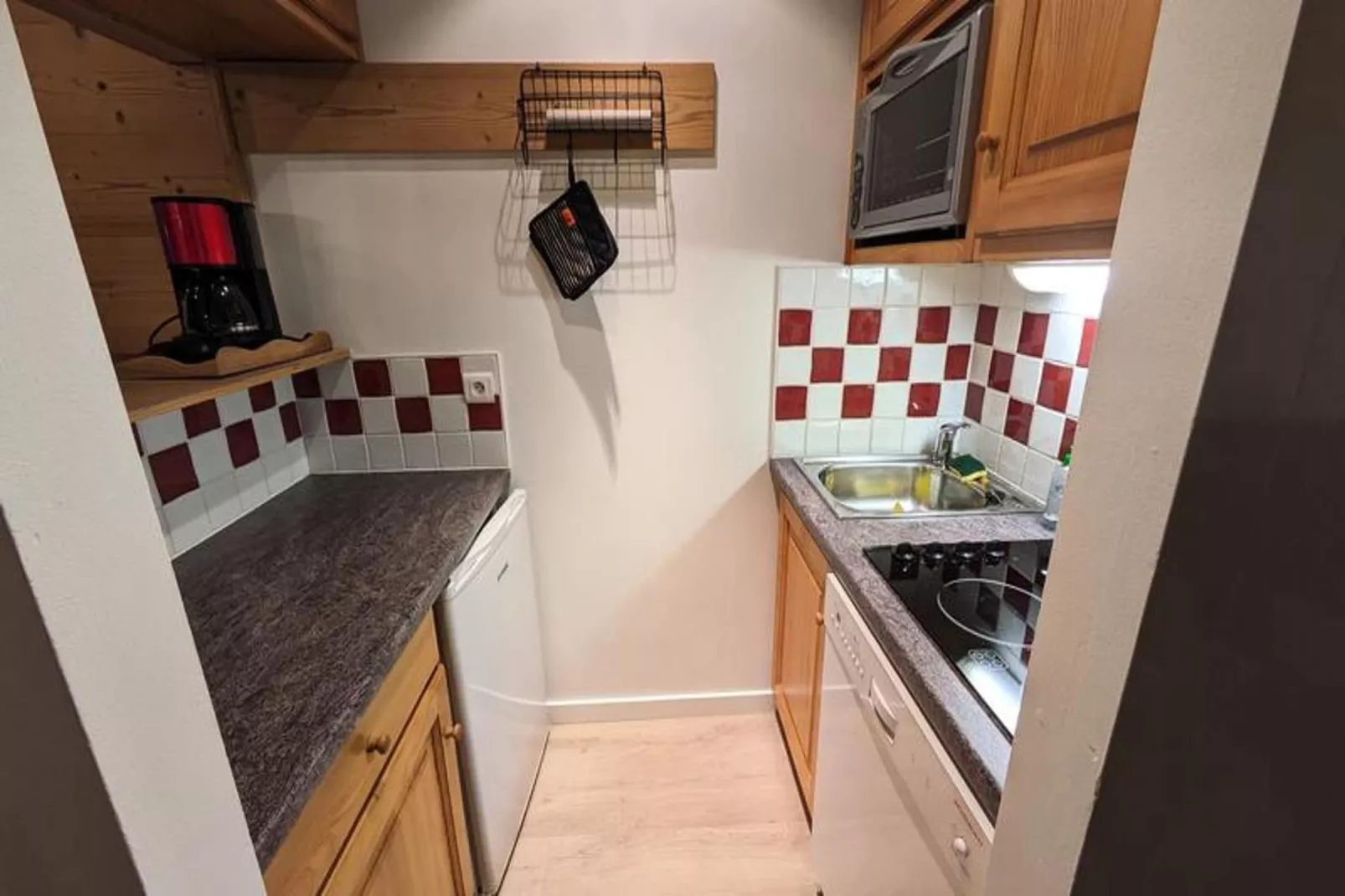 Résidence Jonquille-Kitchen