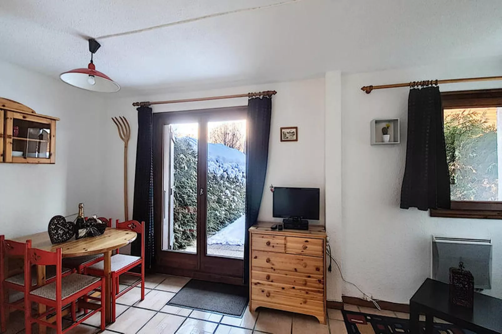 Appartements à Montriond-Dining room