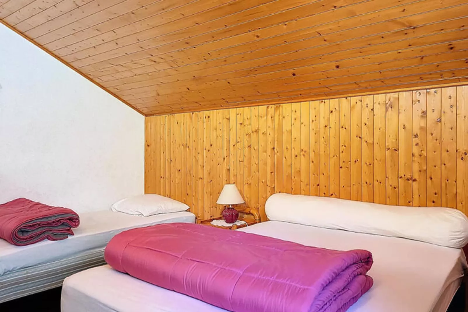 Appartements à Saint Jean d'Aulps-Bedroom