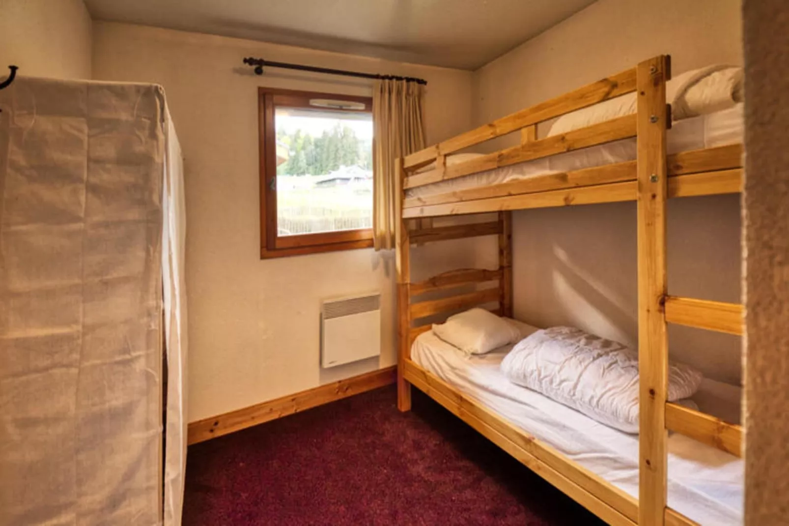 Résidence Jardin Alpin Bat B-Exterior in summer