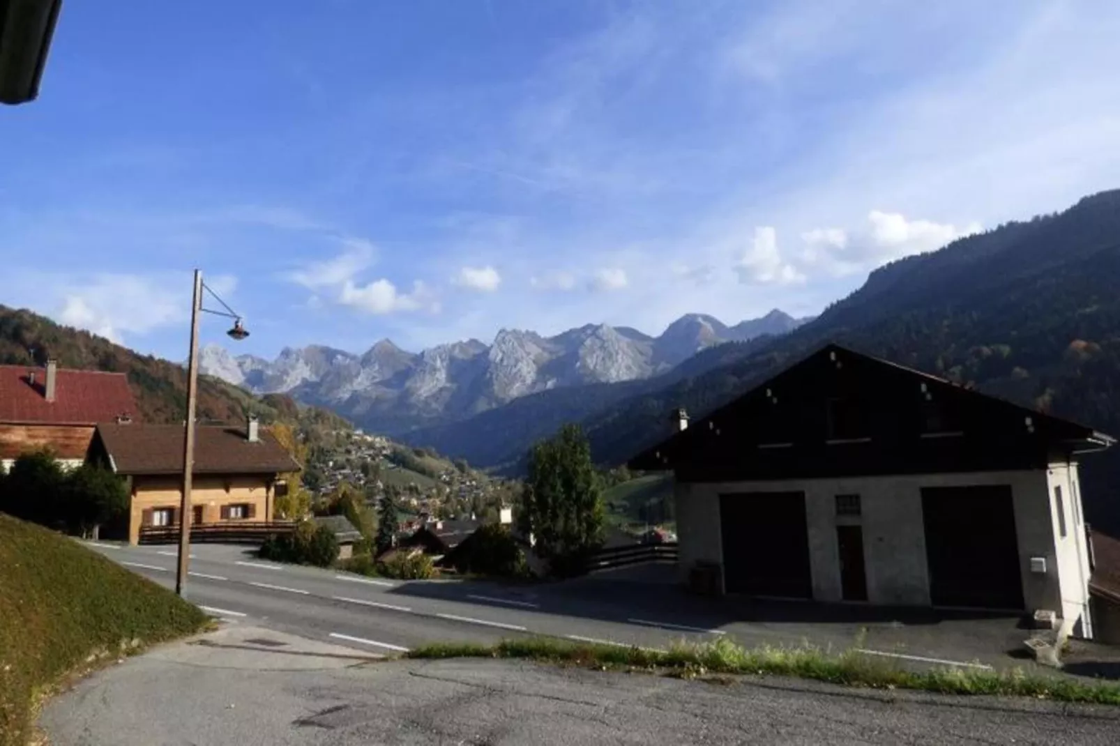 Résidence Valerianne-Außenbereich Sommer