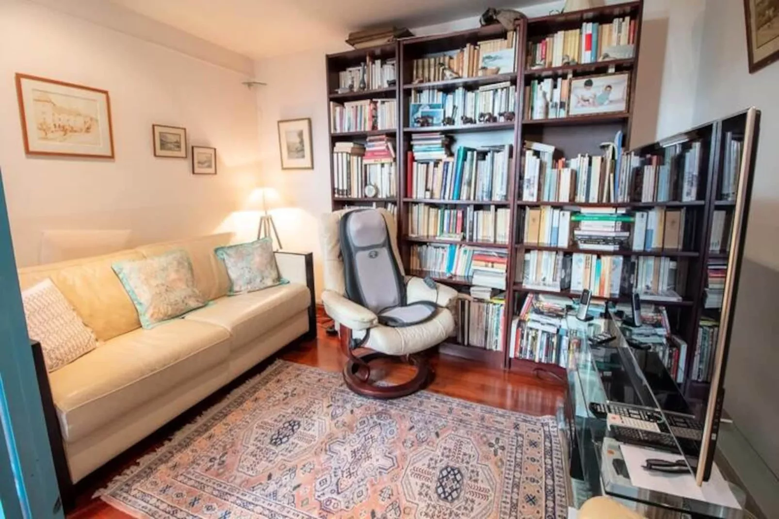 Maison Et Jardin à Paris-Image-tags.