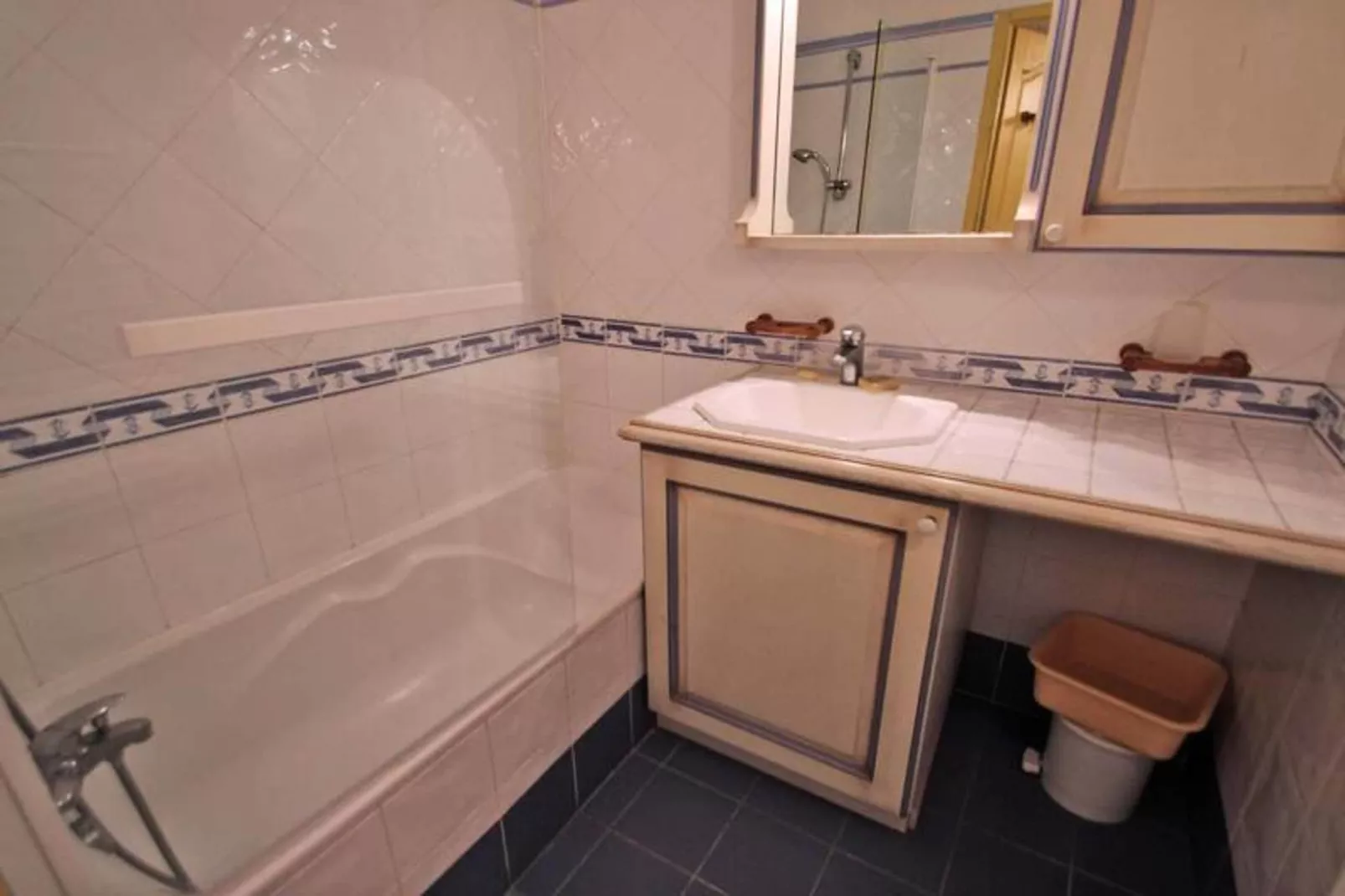 Résidence Port Marine-Salle de bain