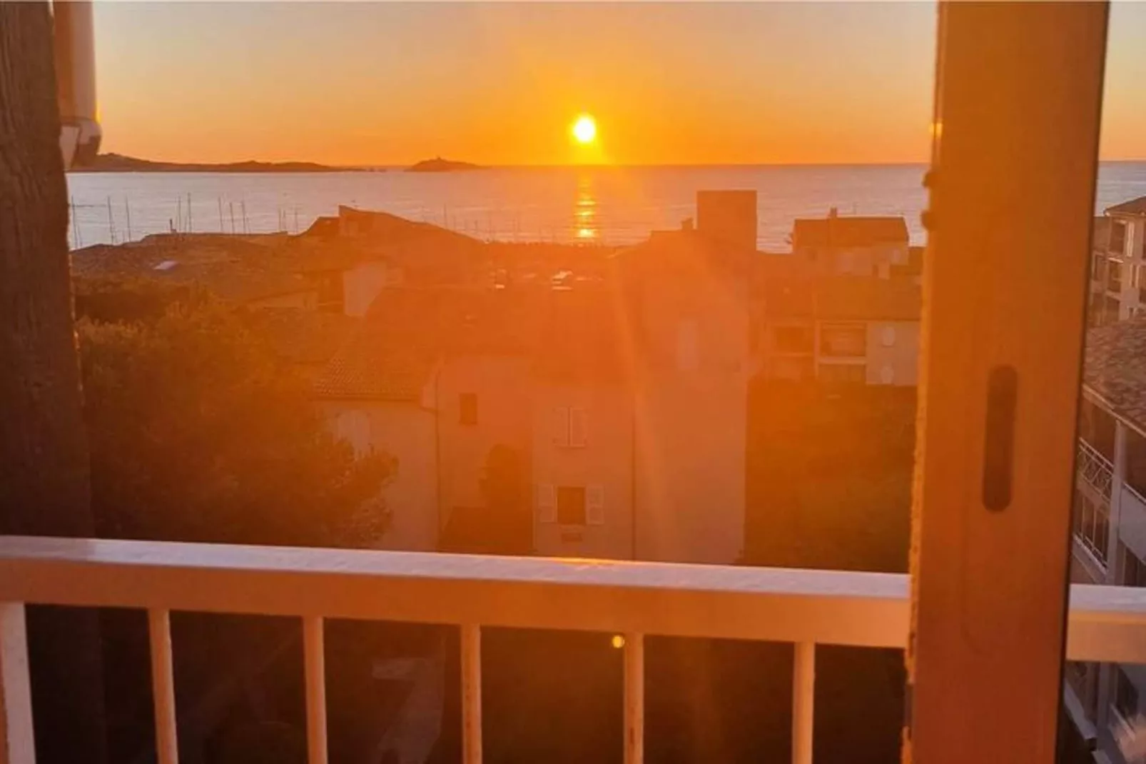 Résidence Verdon-View in summer