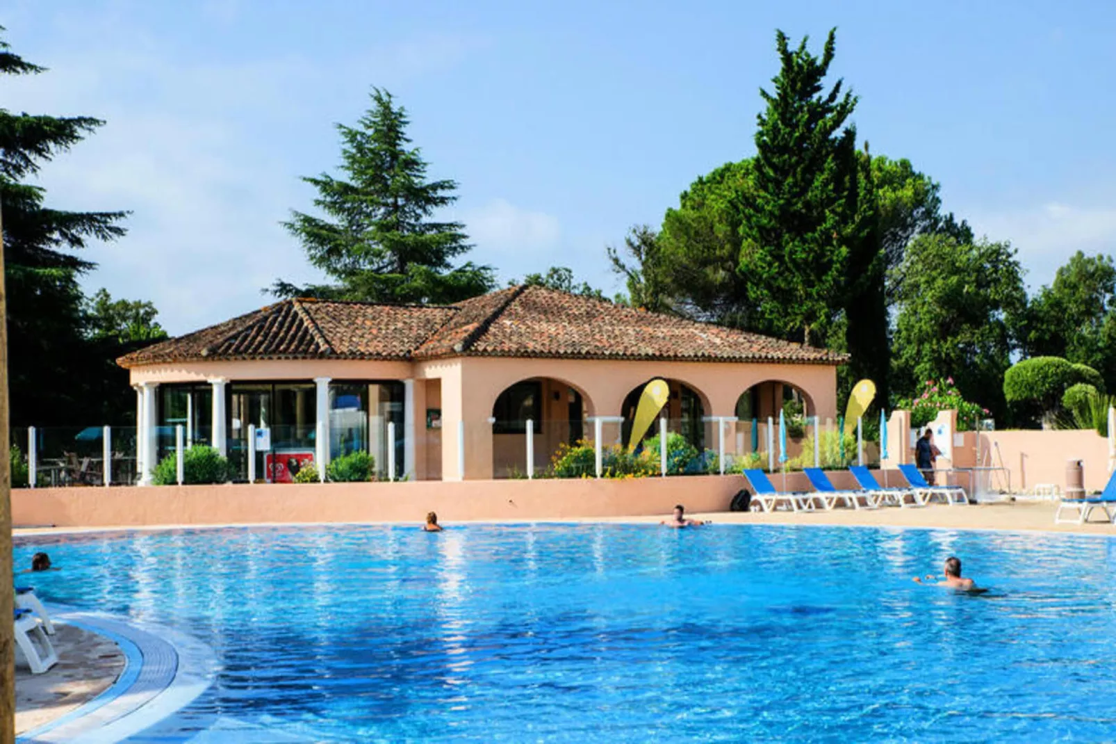 Résidence Les Parcs de Grimaud - maeva Home-Außenbereich Sommer