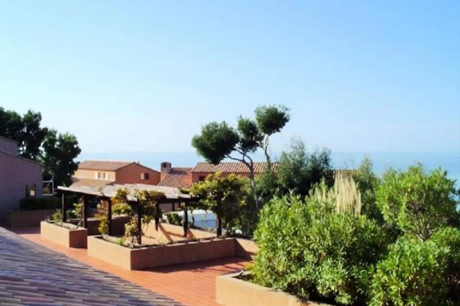 Résidence Lis Olivades-Image-tags.