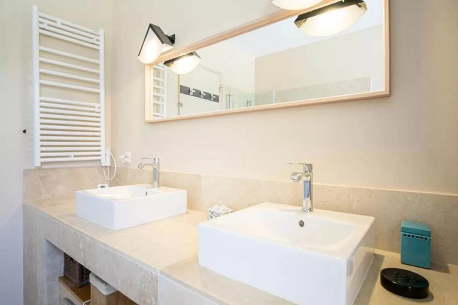 Maison De La  Bandine-Salle de bain