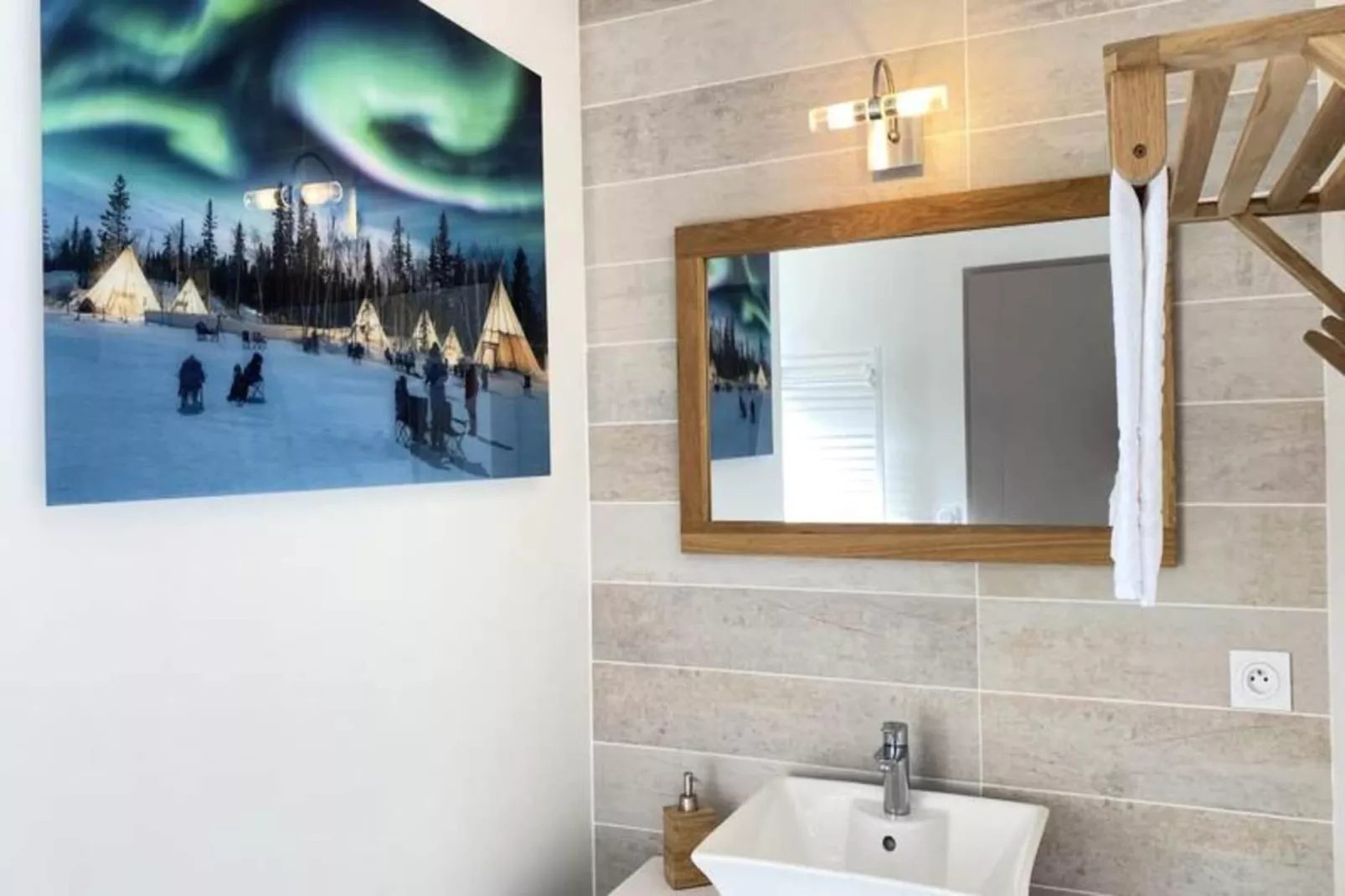 Villa Canada - Domaine Le Sherwood-Exterior in summer