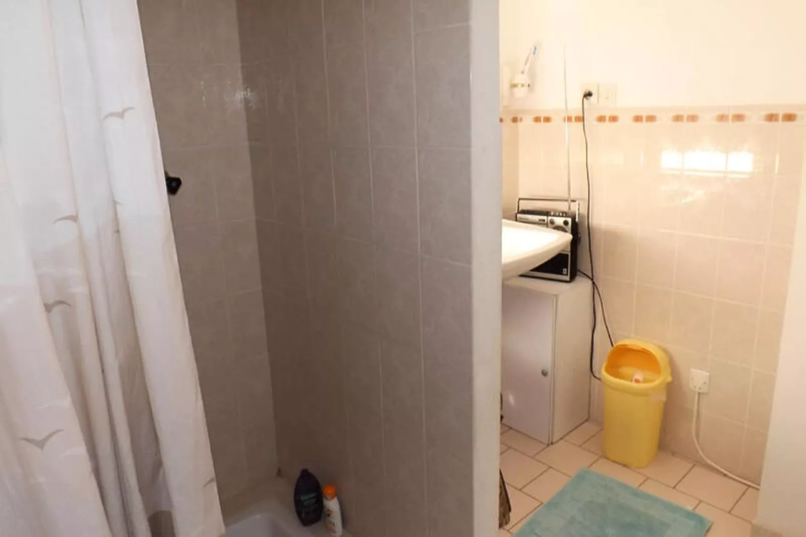 Maison à Saint-Gilles-Croix-de-Vie-Bathroom