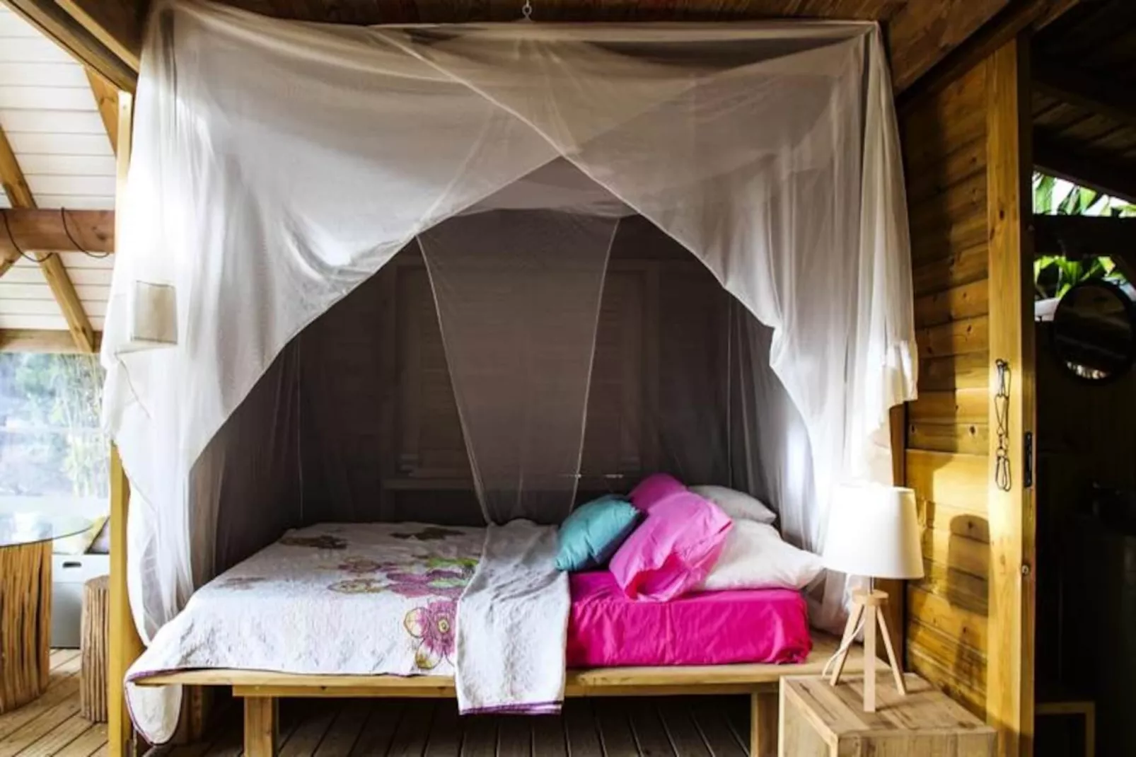 Villa Tiki-Image-tags.