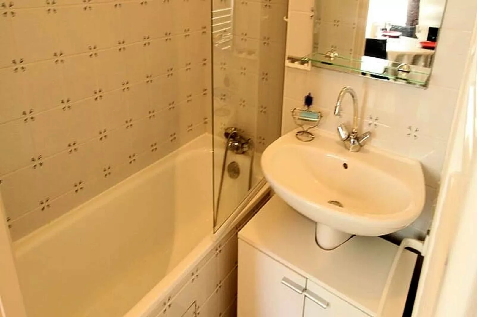 Résidence 24 Bis Allee Etigny-Bedroom