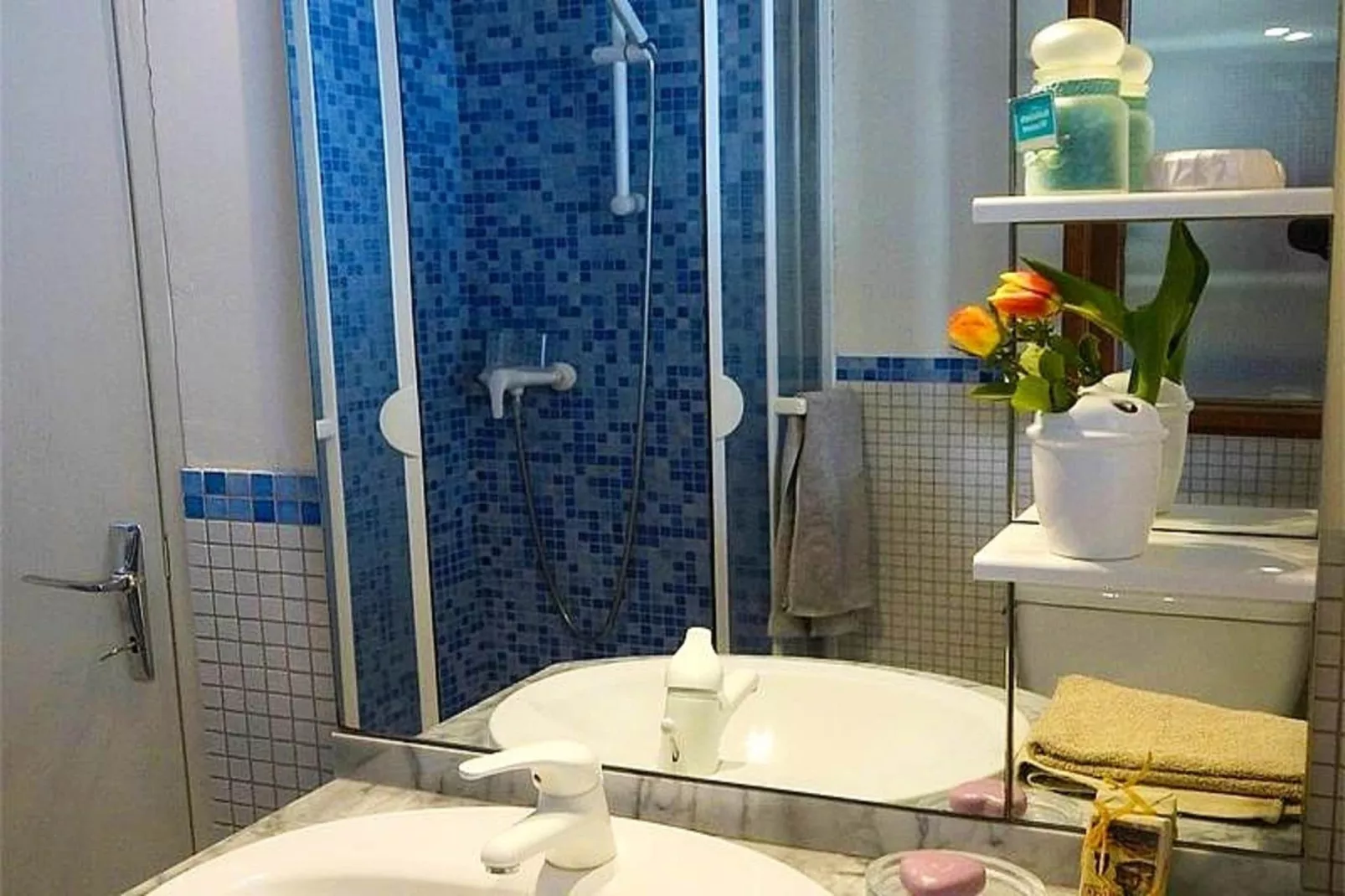 Résidence Le Logis-Bathroom