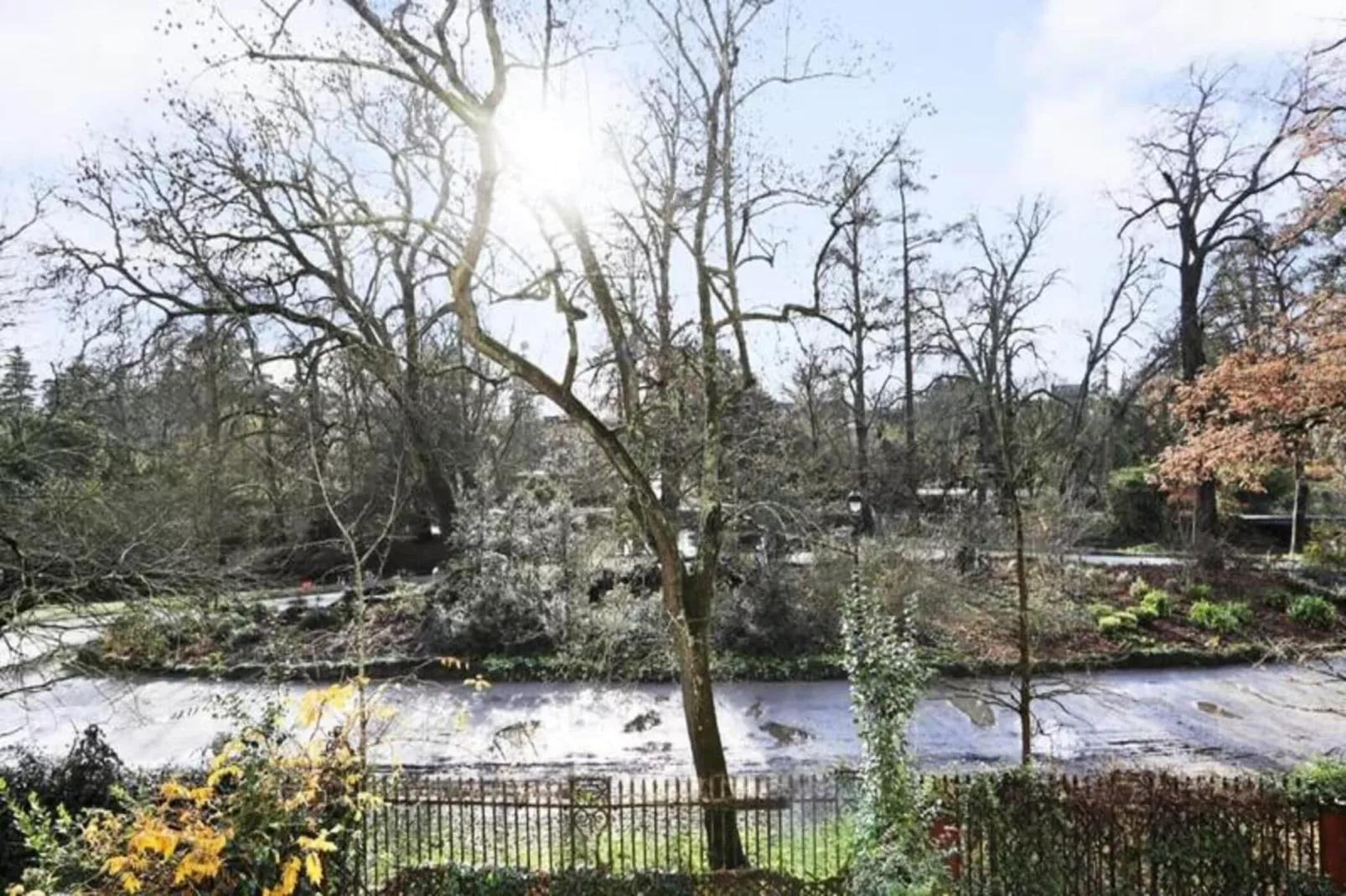 Maison Labruy&egrave;re - Royal Garden Suite-Exterior in summer