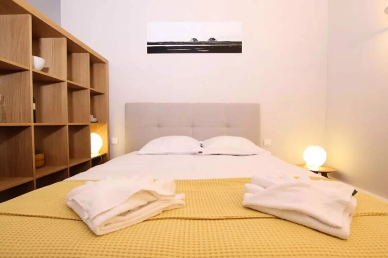 Superbe Appartement Typiquement Bordelais En Hypercentre Pour *4 Personnes*-Extérieur été