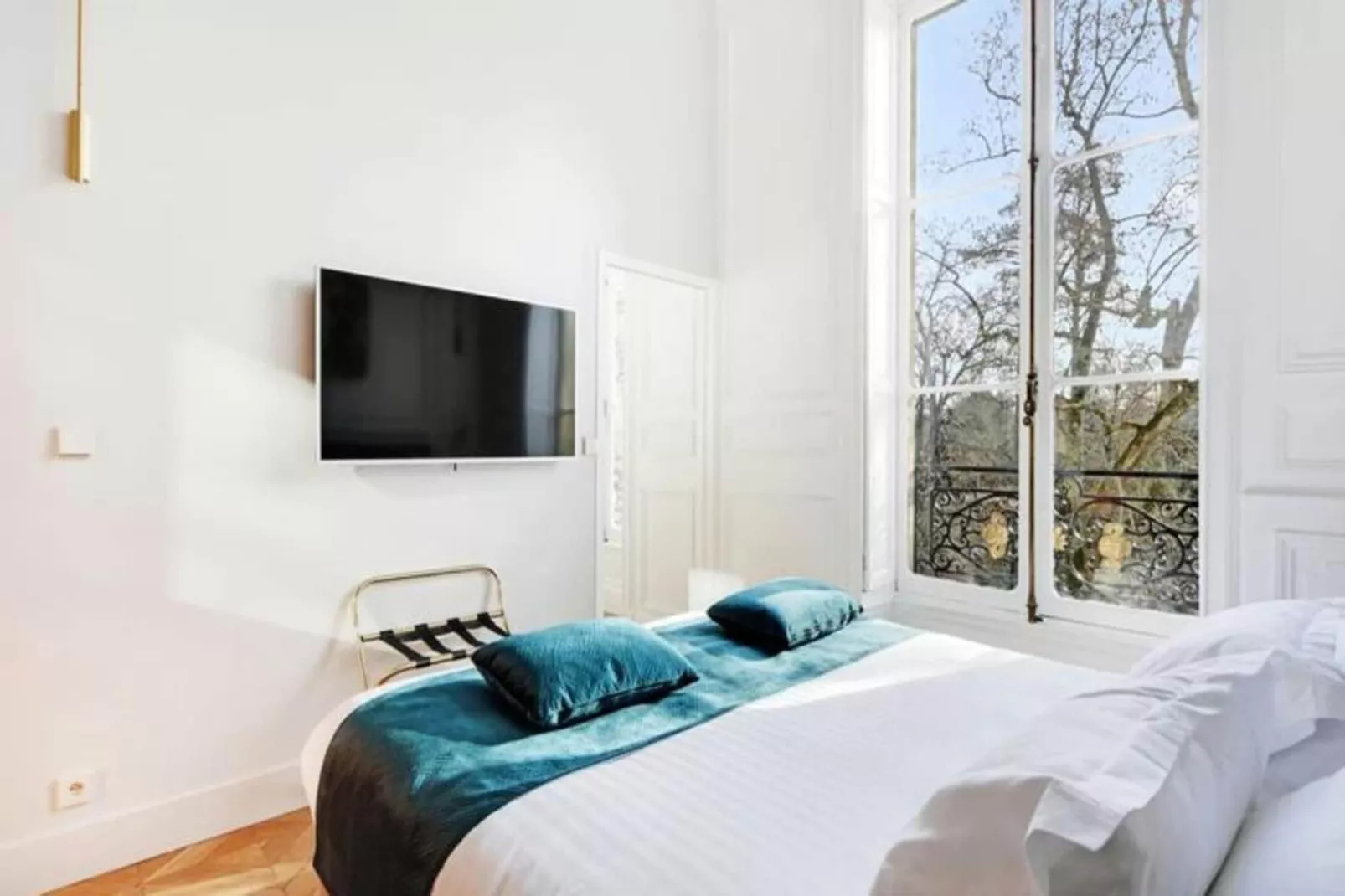 Maison Labruy&egrave;re - Suite Terrasse-Bedroom