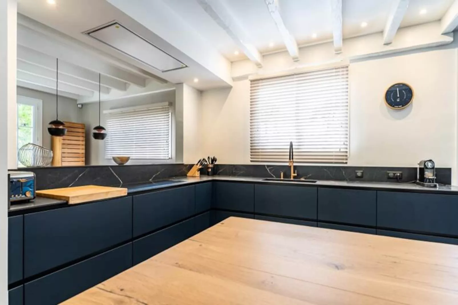 Superbe Villa Calme Avec Piscine Chauff&eacute;e Et Jacuzzi &agrave; 300 M De La Plage-Image-tags.