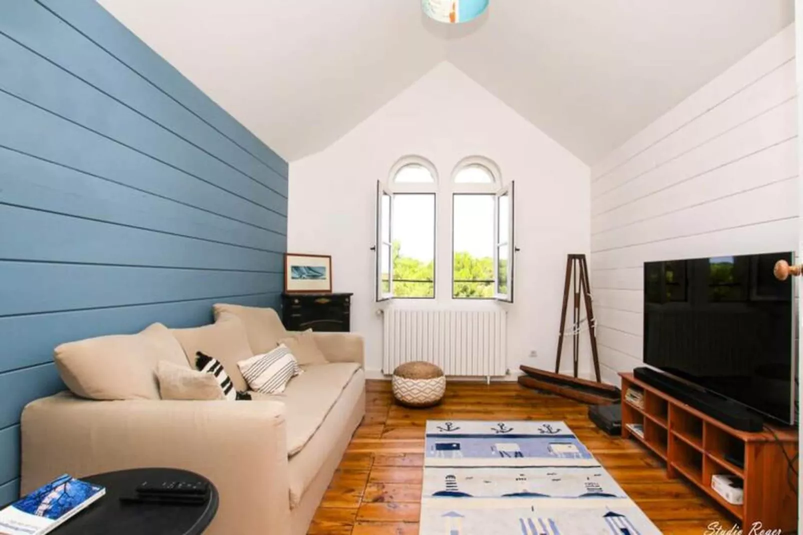 Villa Familiale R&eacute;nov&eacute;e &agrave; Arcachon &ndash; 6 Ch, 4 Sdb, Entre 8 &agrave; 10 Pers-Ambiente