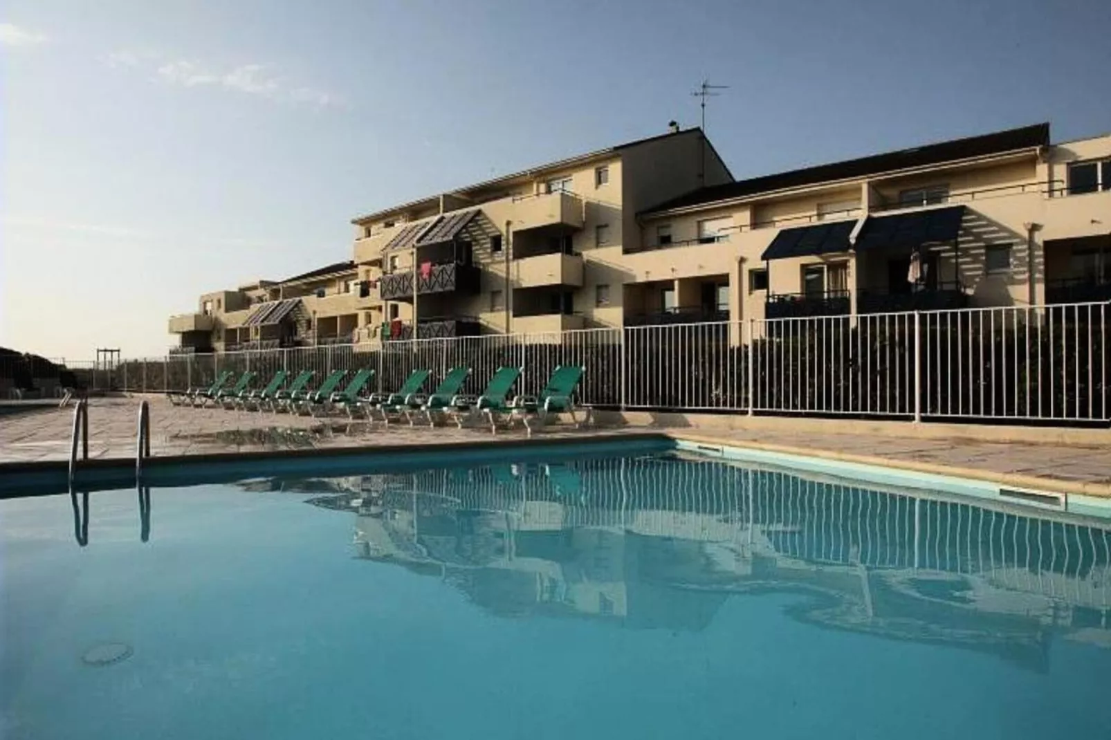 Résidence Bleu Marine - maeva Home-Exterior in summer