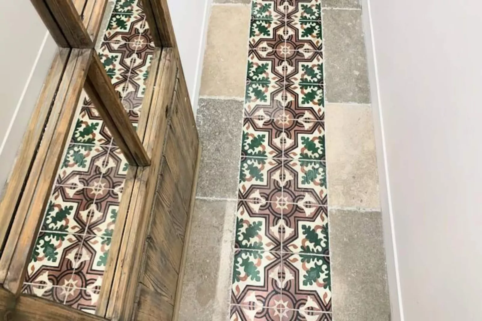 Home Chic Home - Les Suites De La Com&eacute;die - Suite3-Image-tags.