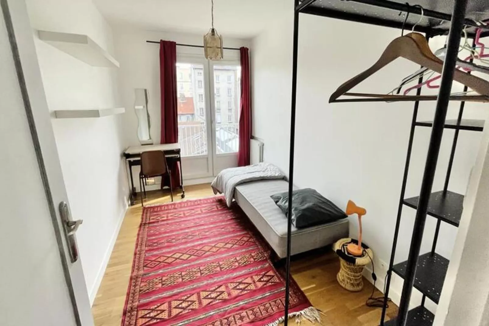 |chez Faffa 𓅂 | Spacieux T5 | Gare Sncf |-Chambre