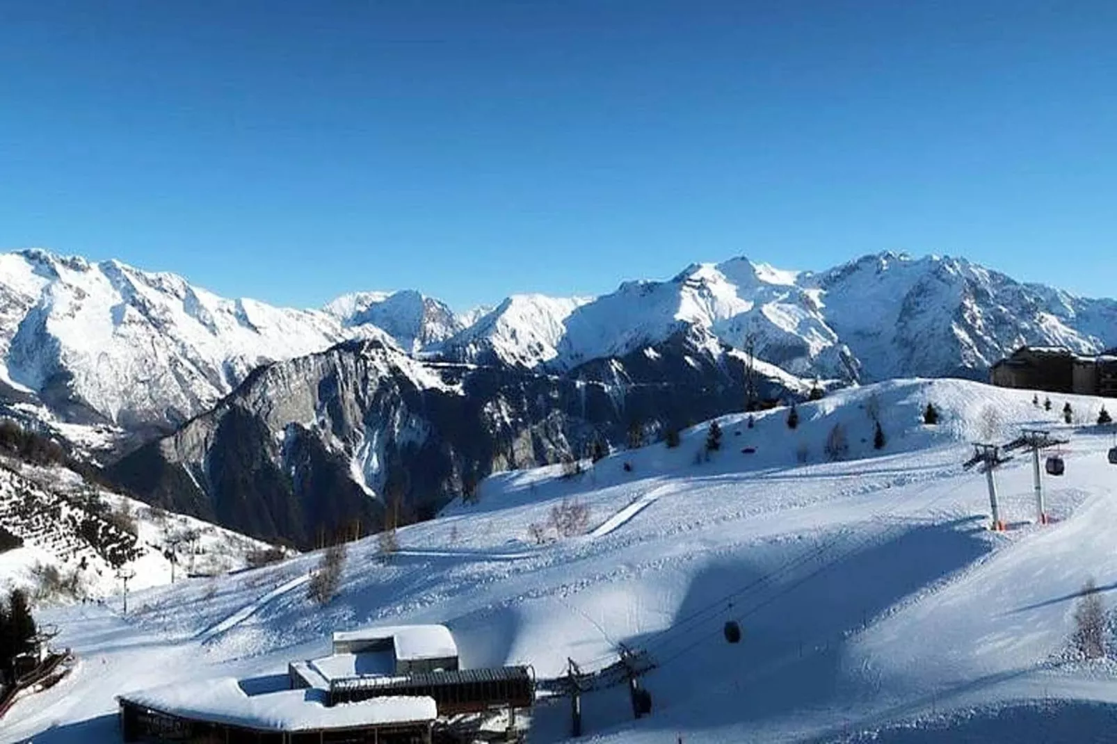 Résidence Ours Blanc P&v-Zones hiver à 5 km