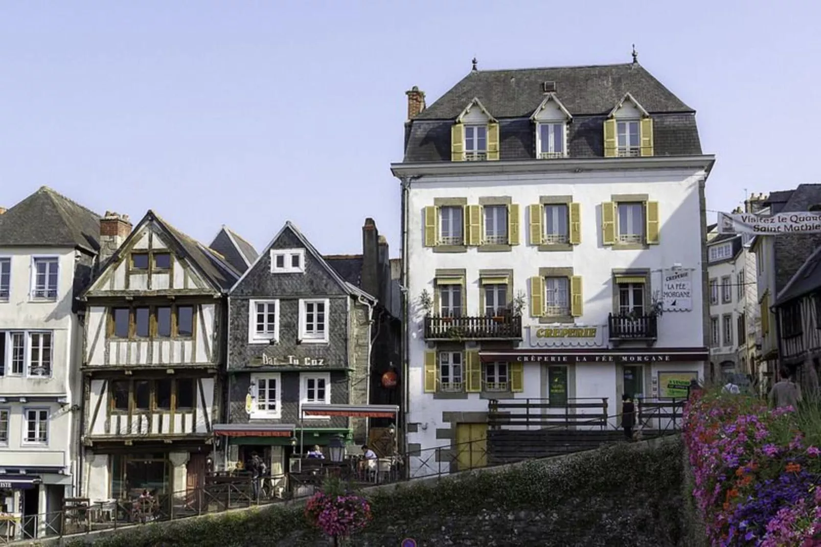 Résidence Bois D'amour-Zones été à 1 km