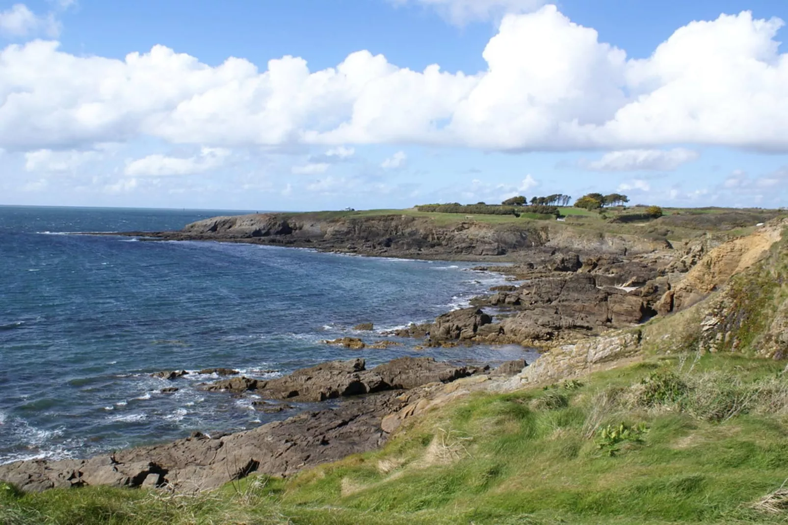 Résidence Appartement Rue De La Gare Centre Ville-Zones été à 5 km