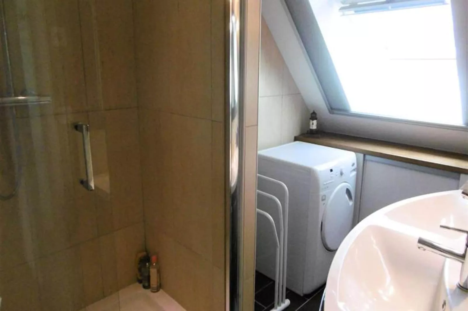 Résidence Duguay Trouin-Badezimmer