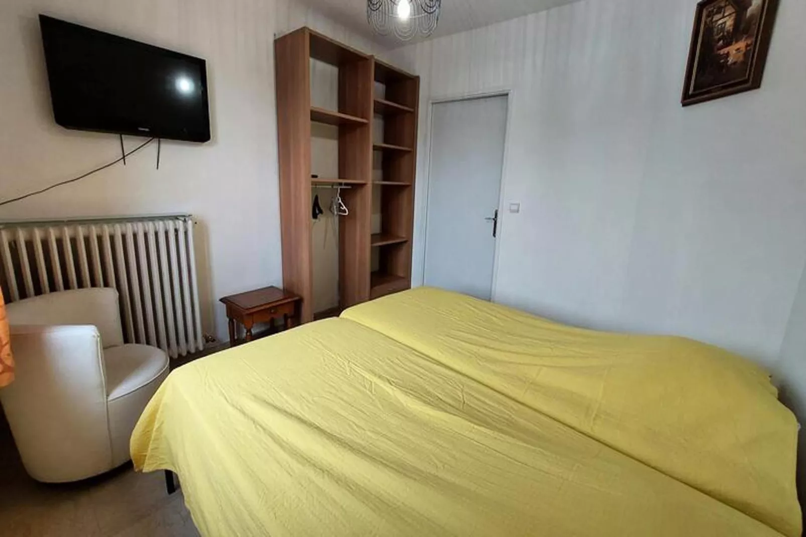 Résidence Le Savoy-Bedroom