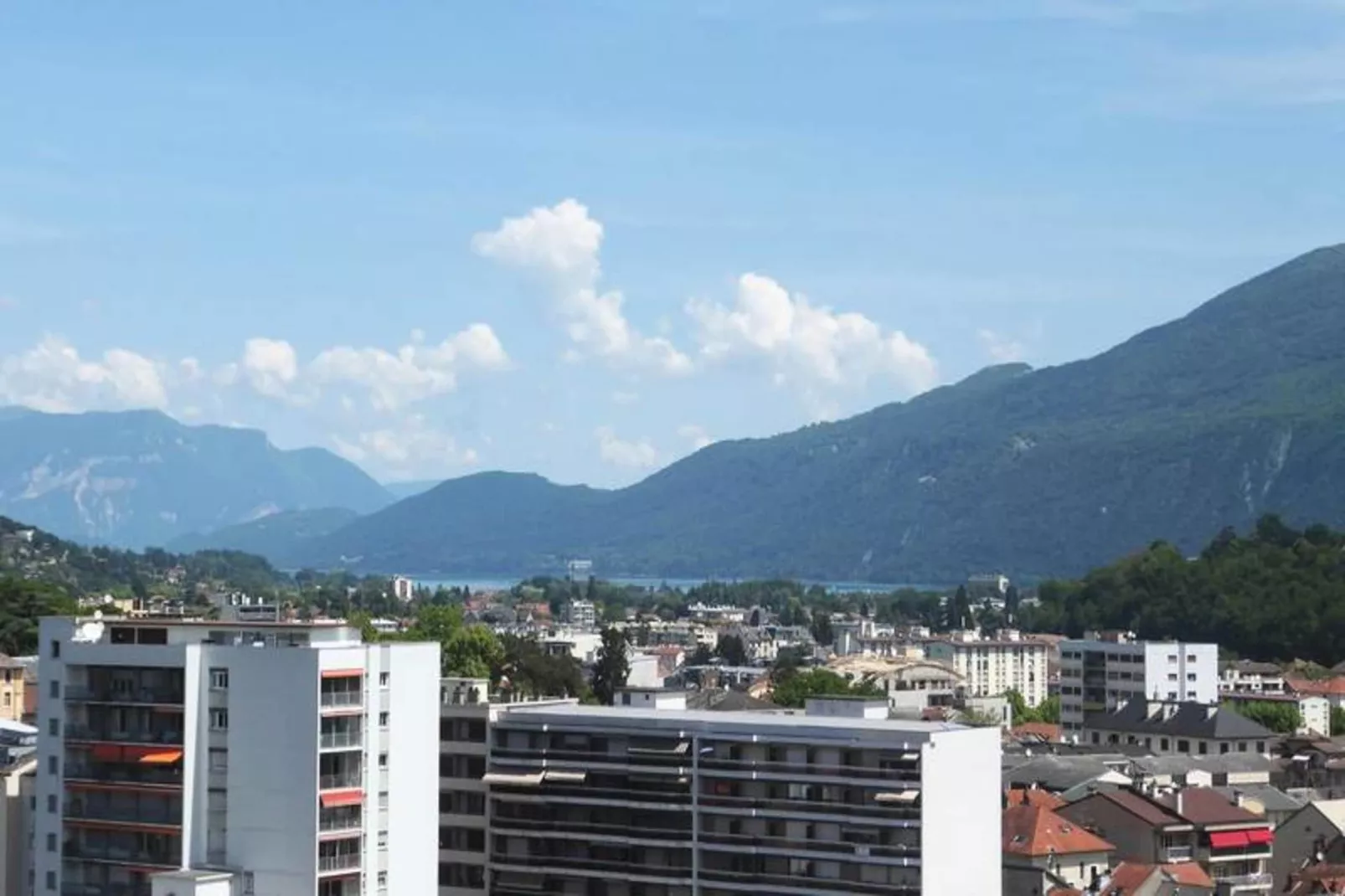 Résidence Montcalm B-Aussicht Sommer