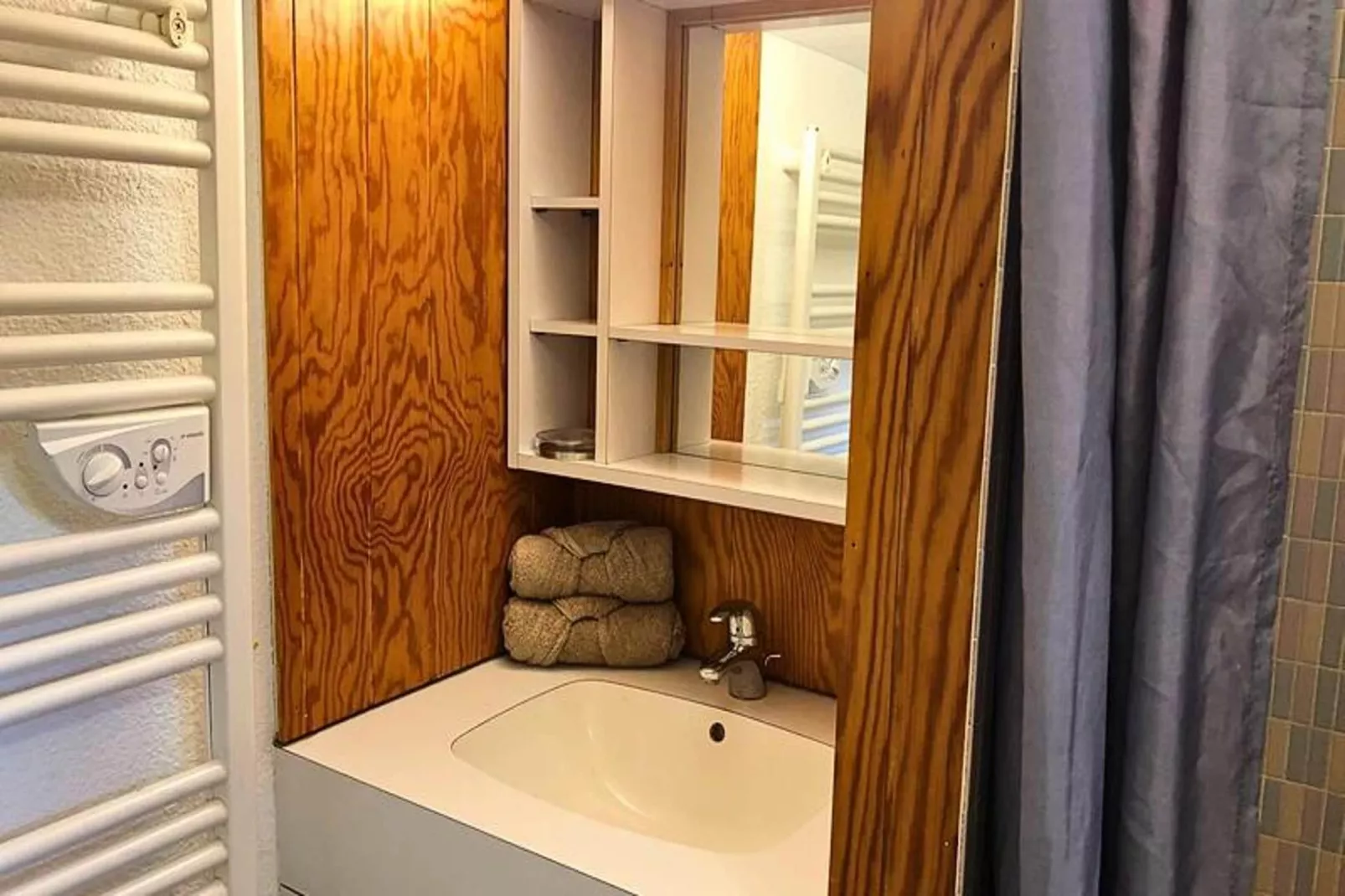 Résidence Cotes-Bathroom