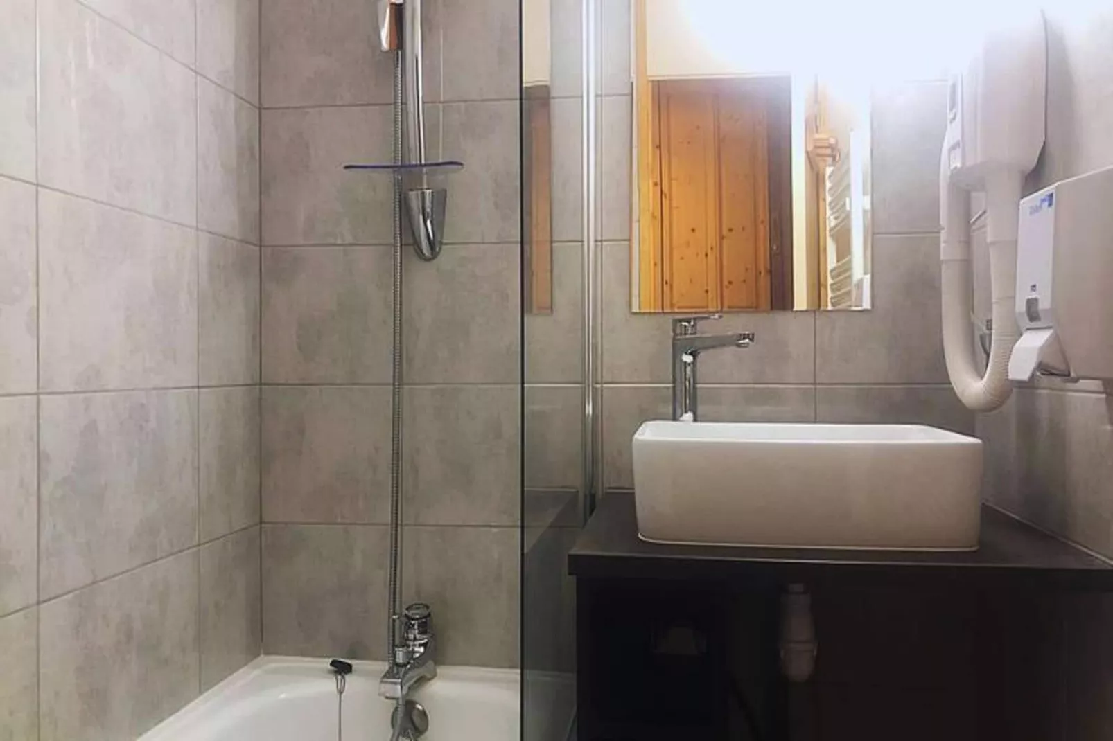 Résidence Riondet-Badezimmer