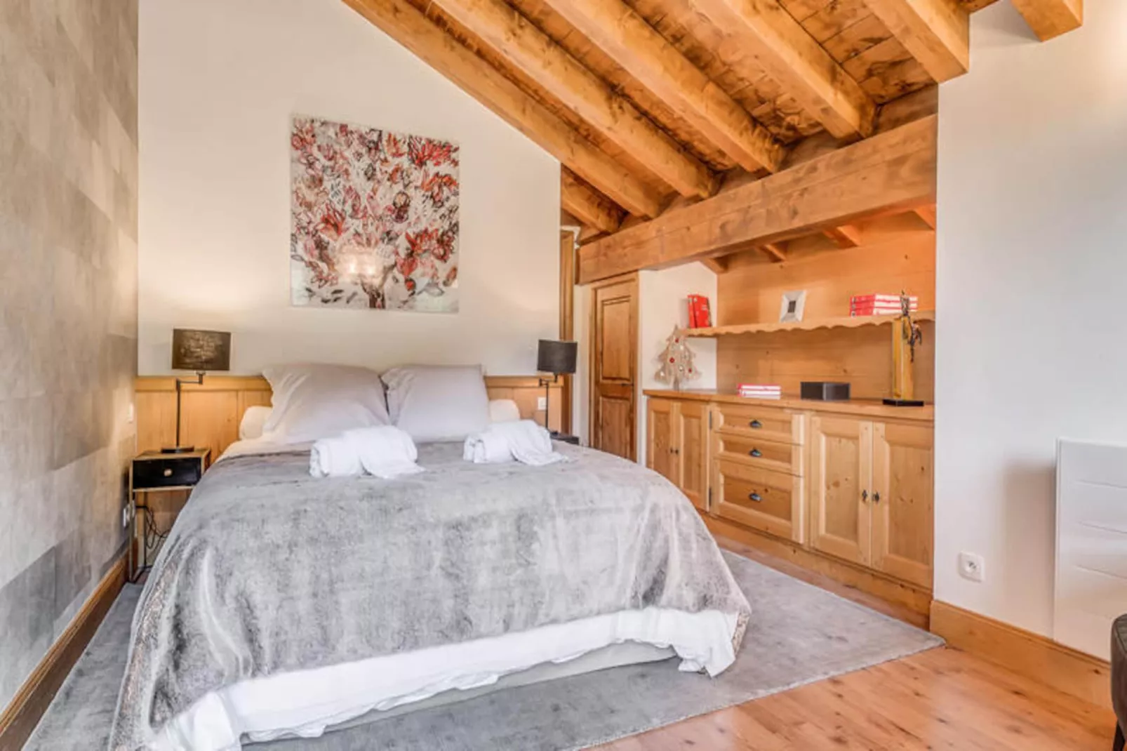 Chalet Alideale-Image-tags.