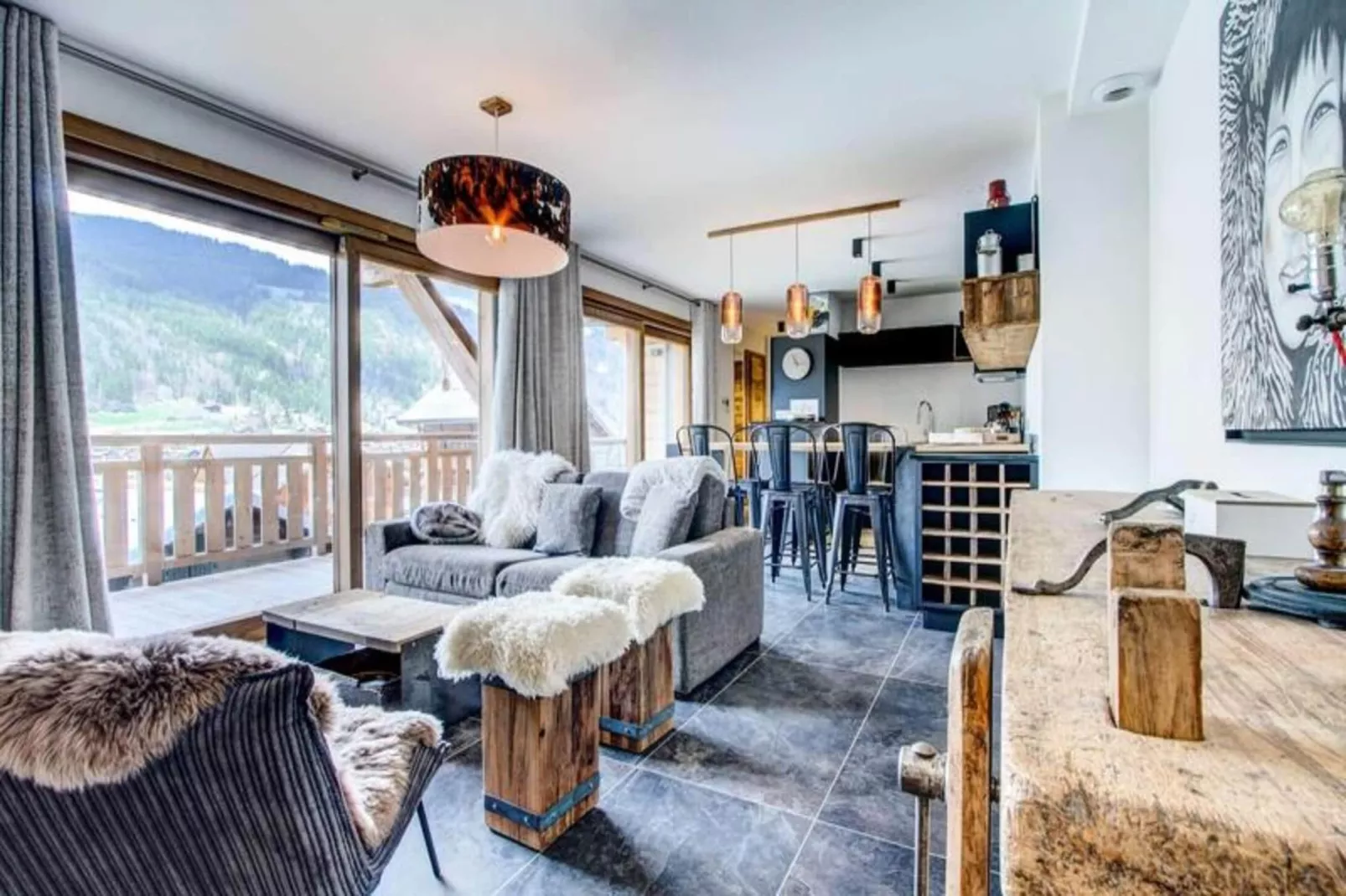 Résidence Frenes Blancs-Exterior in summer