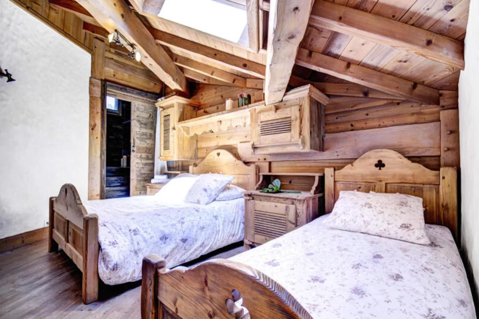 Résidence Lolana-Bedroom