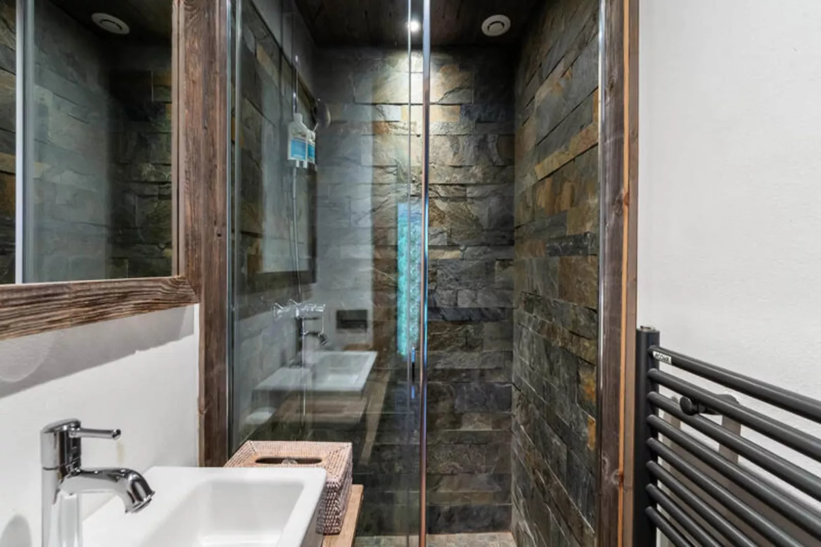 Résidence Amethyste-Salle de bain