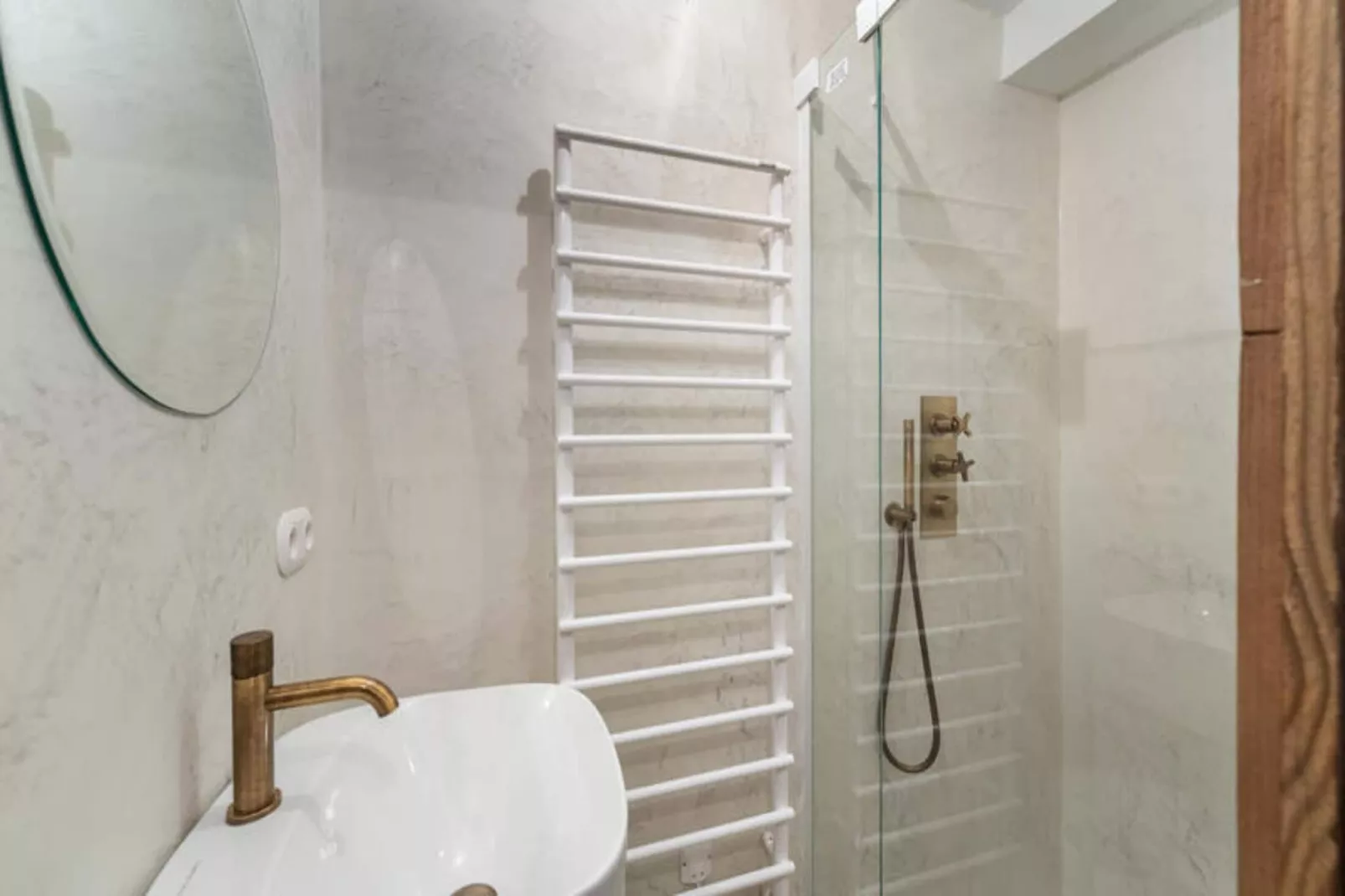 Résidence Callista-Bathroom