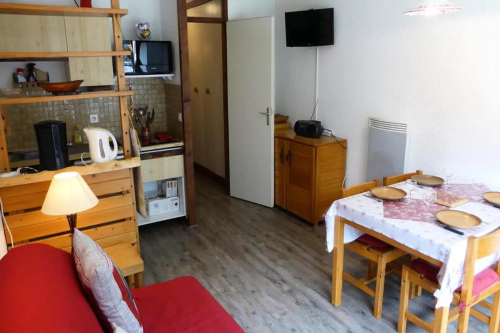 Résidence Le Brulaz-Außenbereich Sommer