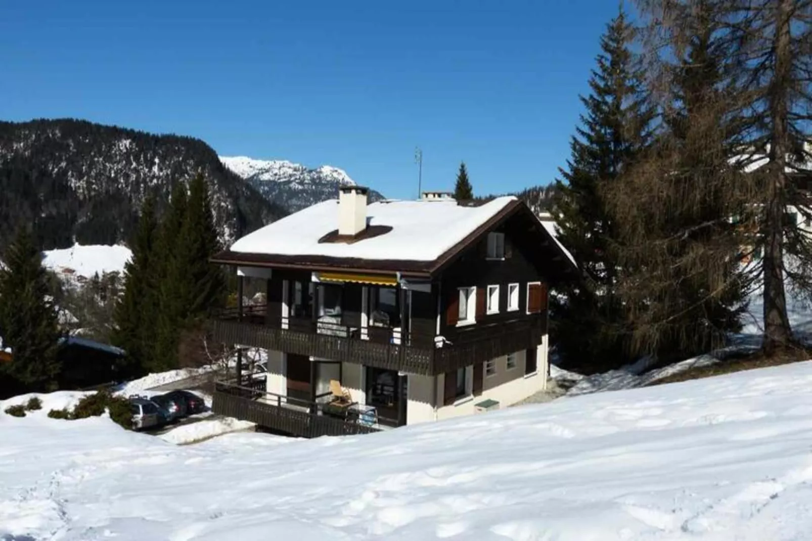 Résidence Autan-Exterior in winter