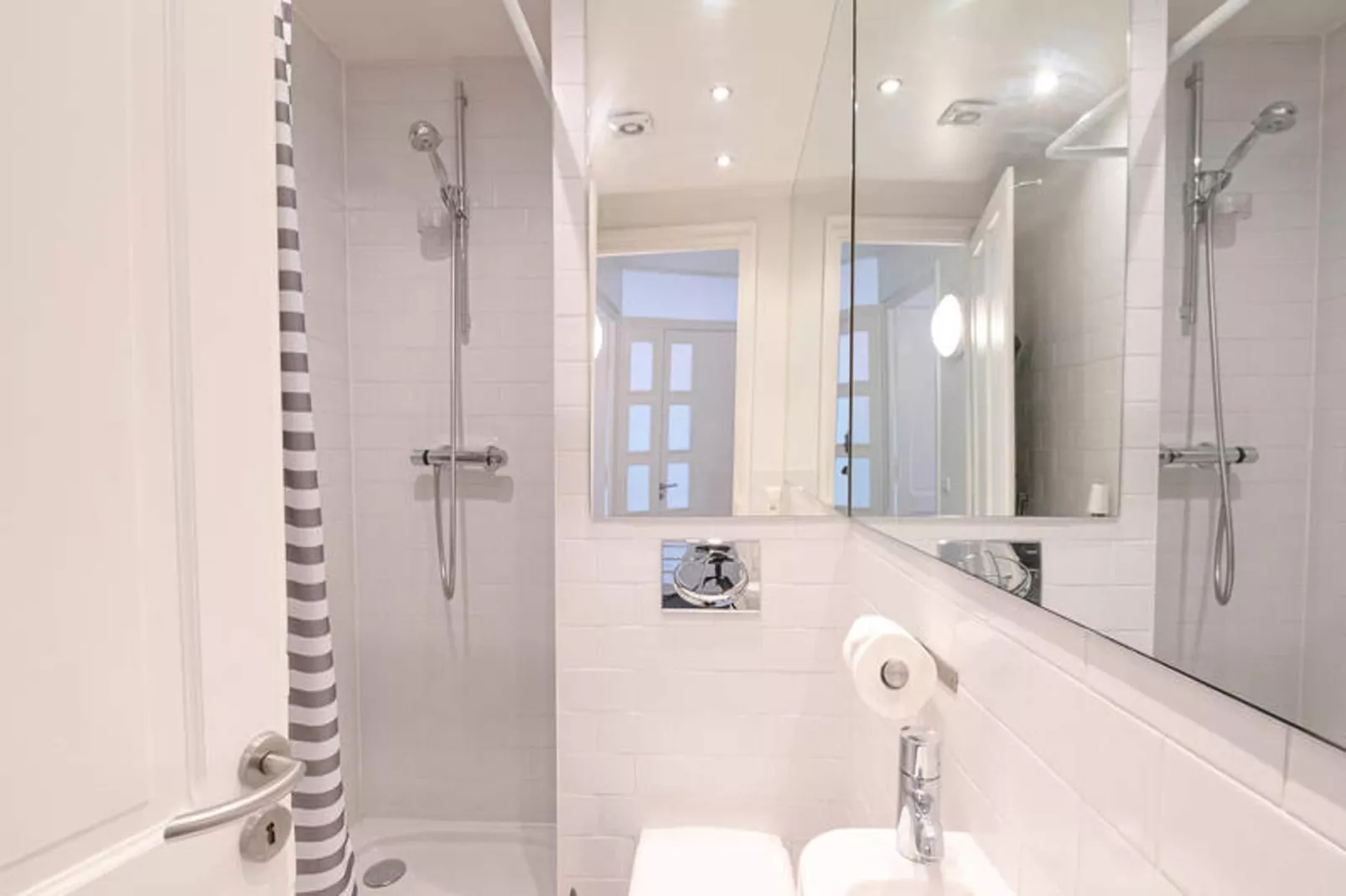 Résidence Majestic-Bathroom