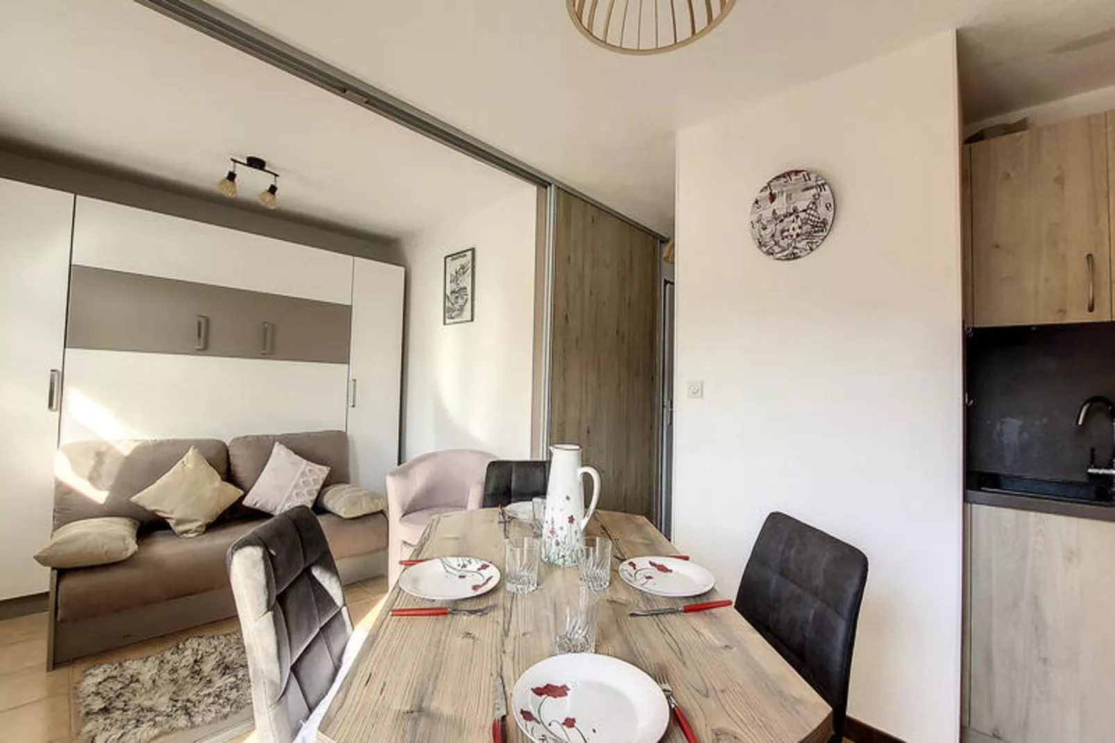 Appartements à Montriond-Dining room
