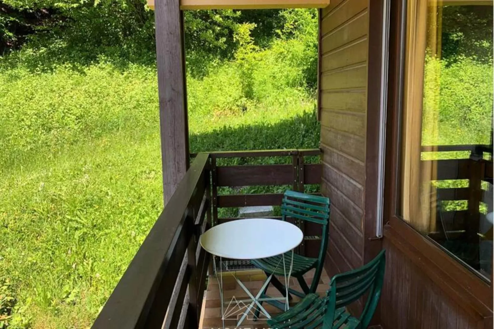 Résidence Millepertuis C-Terrace balcony