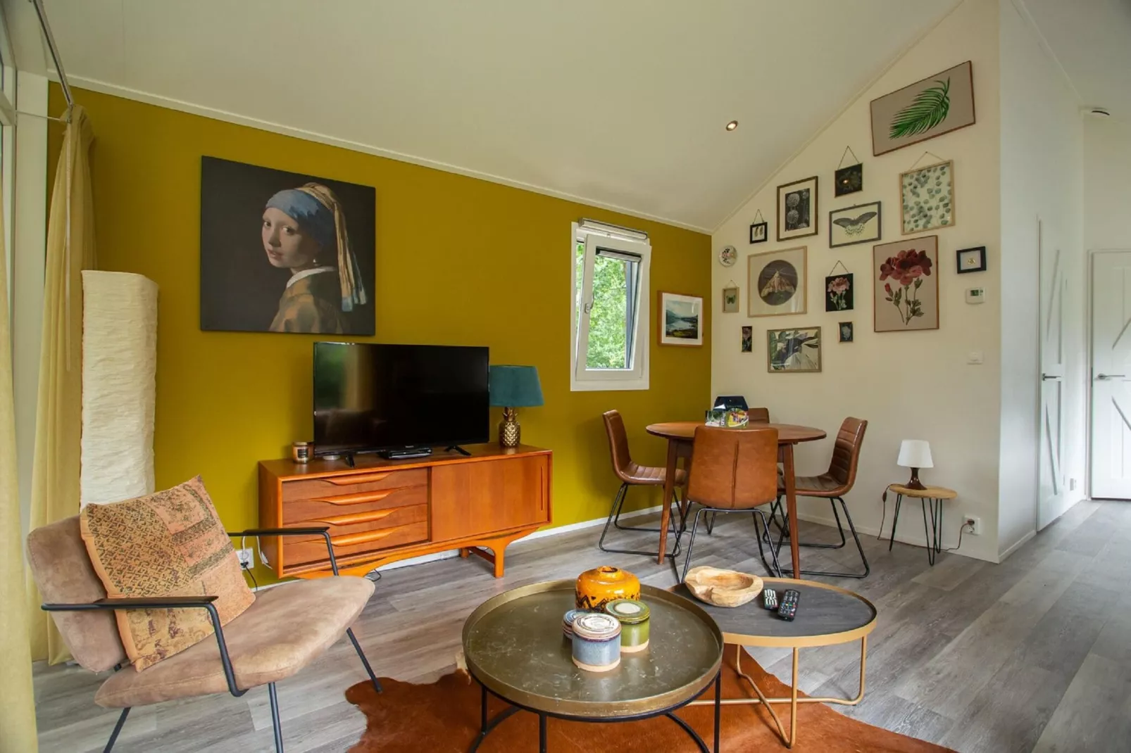 Vakantiepark De Thijmse Berg 14-Living room