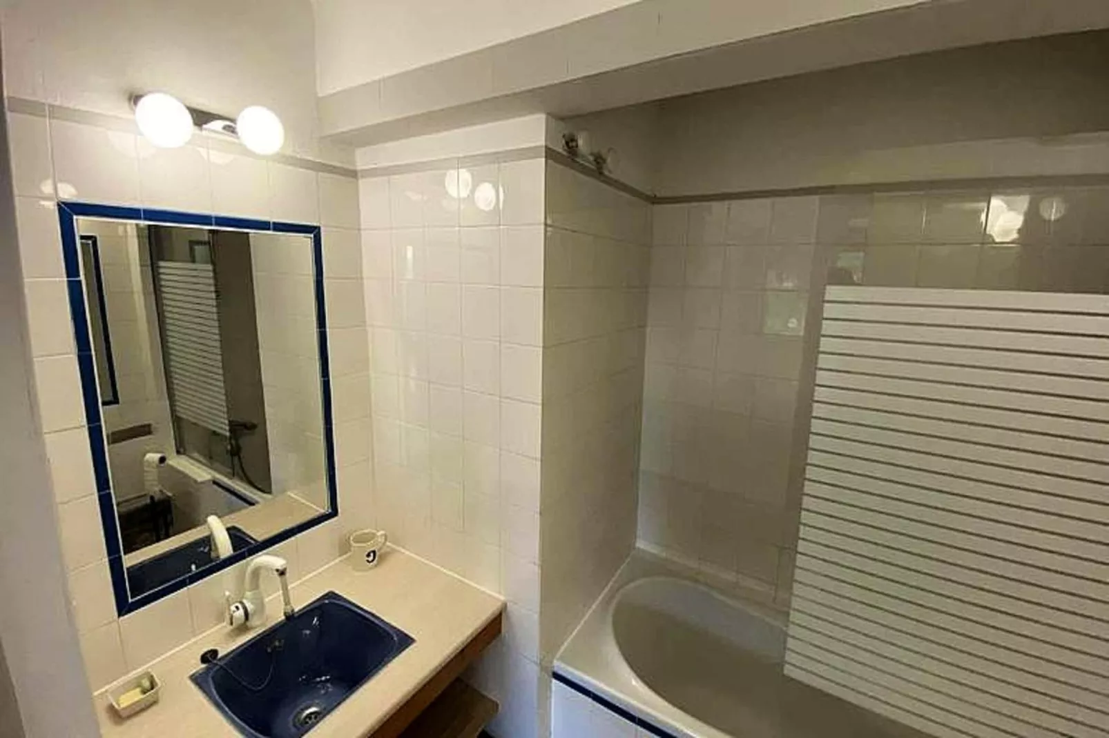 Résidence Les Tropiques-Bathroom