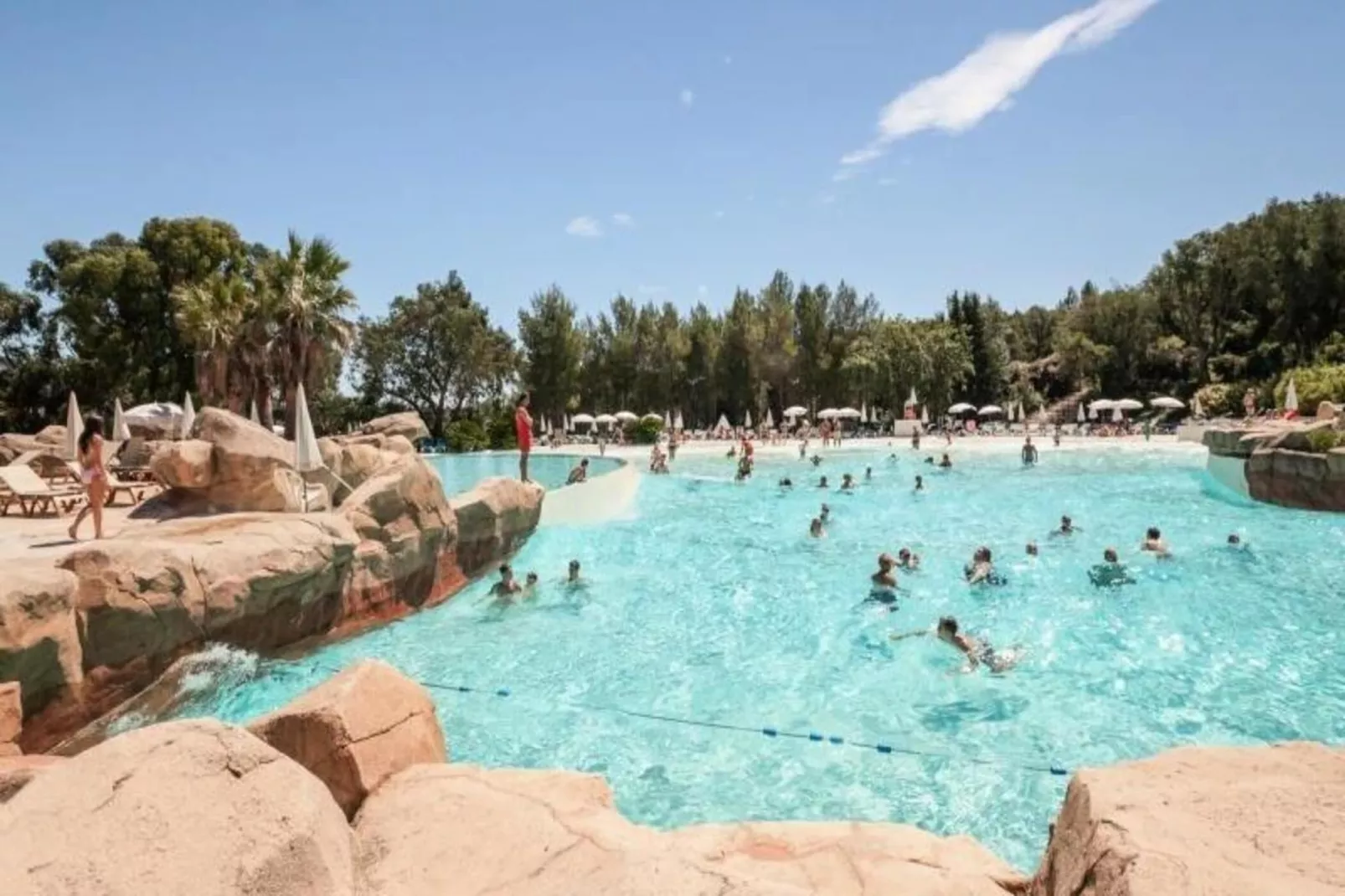 Les Appartements aux Restanques du Golfe de St Tropez - maeva Home-Exterior in summer