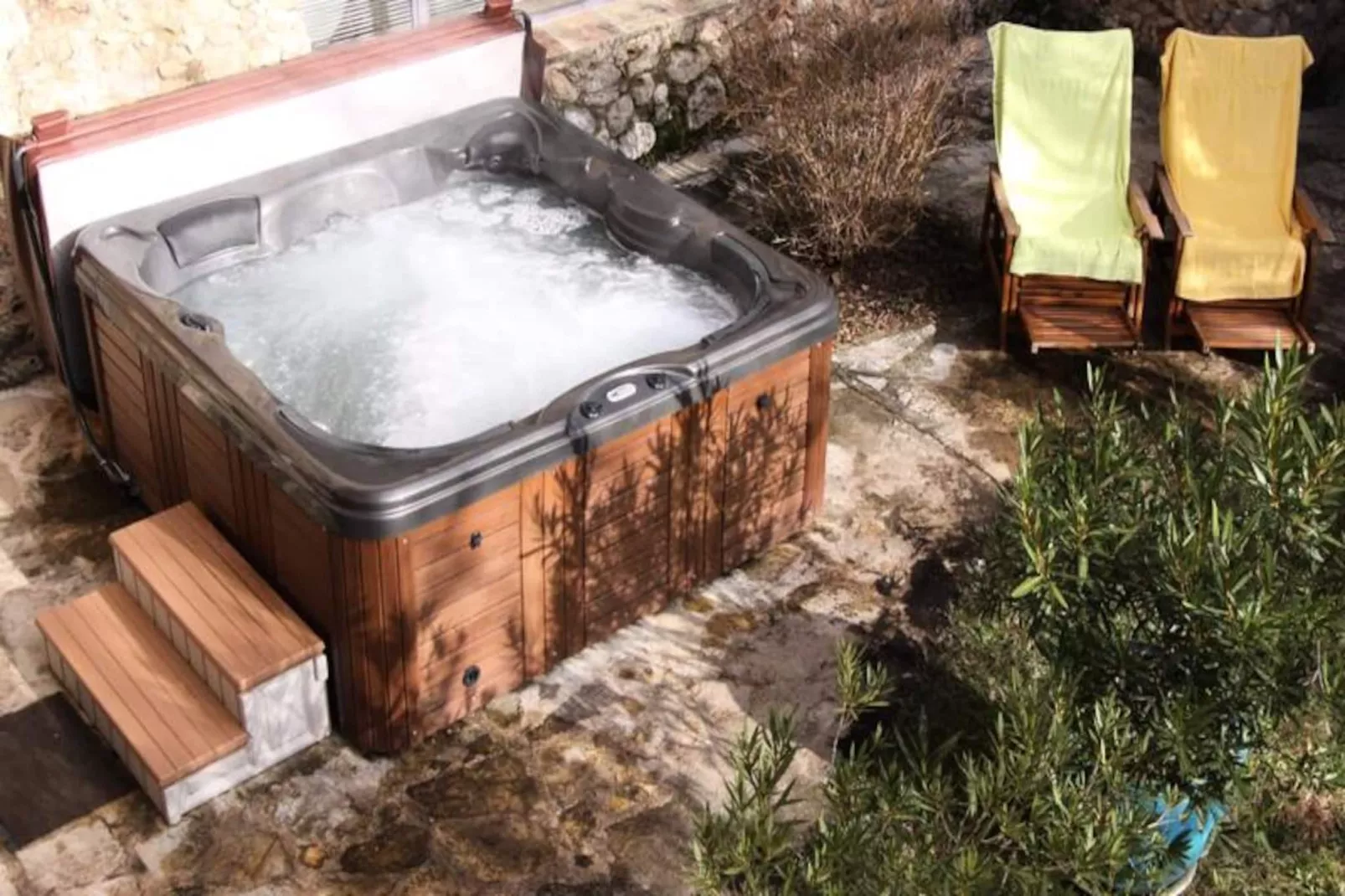 La Farigoule, Location 6/8 Personnes Avec Piscine Partag&eacute;e, Nature Et Calme-Image-tags.