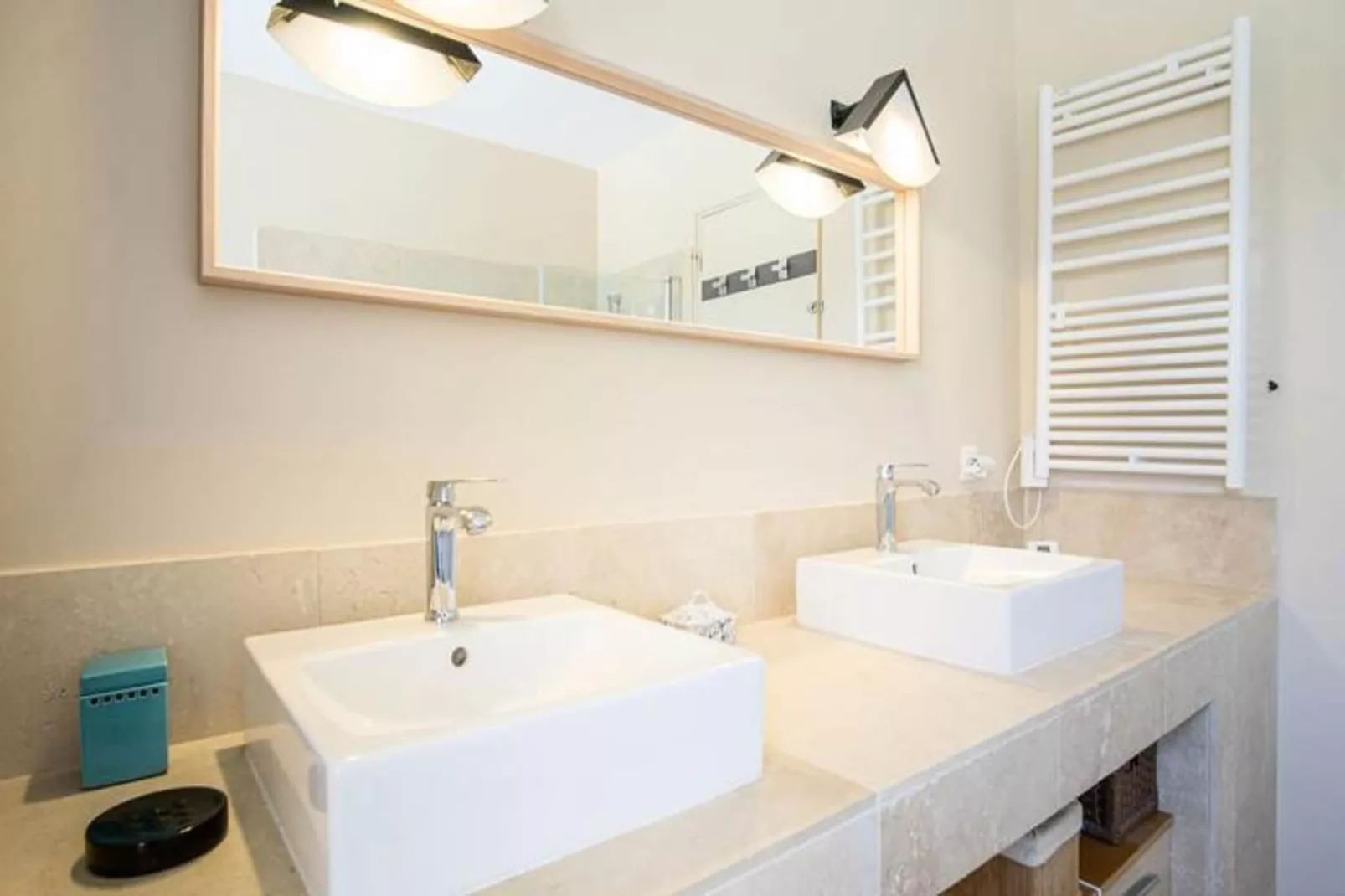 Maison De La  Bandine-Salle de bain