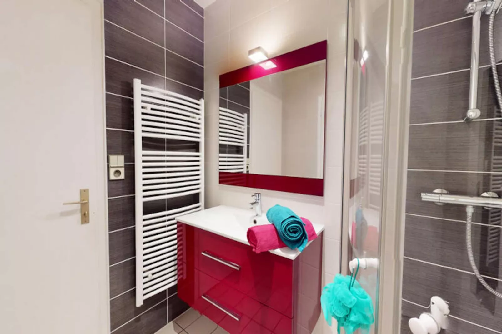 Appartements à Saint-Gilles-Croix-de-Vie-Image-tags.